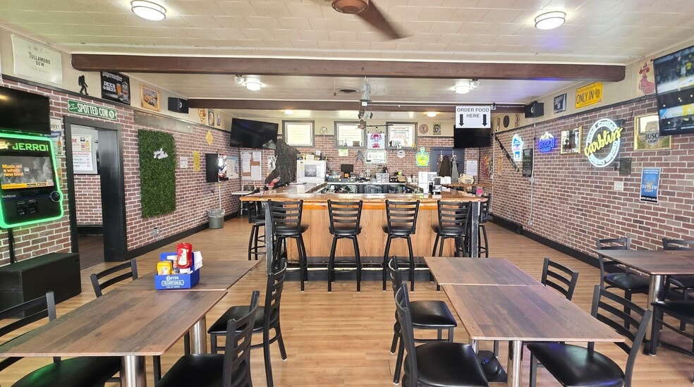 More Photos Of 501 County Road H, Fredonia Bar For Sale