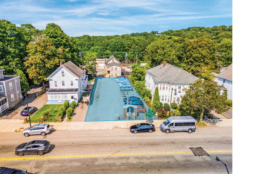 More Photos Of , Hyde Park Unknown For Sale