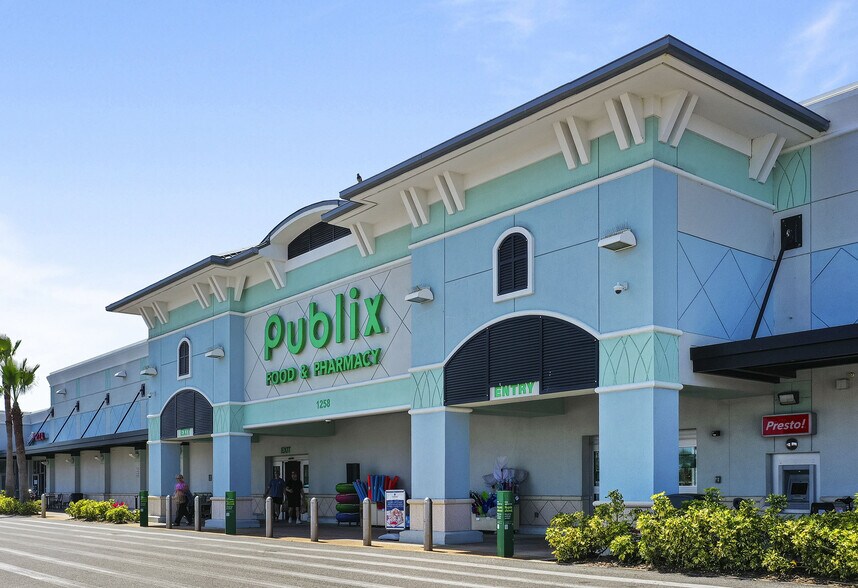 Primary Photo Of 1278 Ocean Shore Blvd, Ormond Beach Unknown For Lease