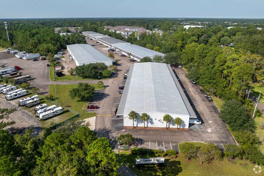 More Photos Of 14476 Duval Pl W, Jacksonville Unknown For Lease