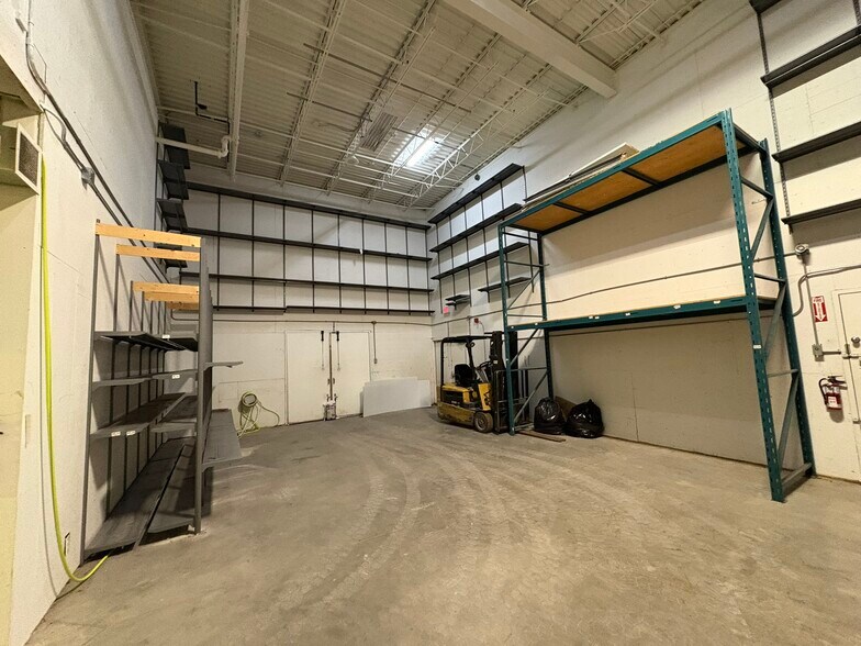 More Photos Of 2747 Chamberland St, Clarence-Rockland Freestanding For Sale