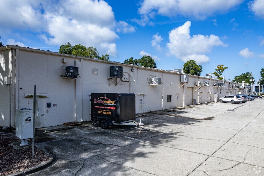 More Photos Of 380 Semoran Commerce Pl, Apopka Unknown For Lease