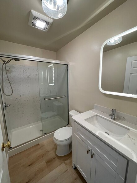More Photos Of 188-192 10th St, Oakland Office Residential For Sale