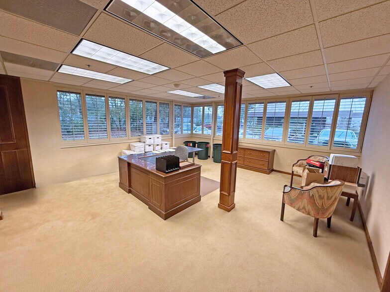 More Photos Of 1400 N Dutton Ave, Santa Rosa Medical For Sale