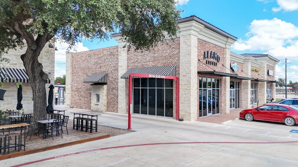 Primary Photo Of 301 S Highway 281, Lampasas Unknown For Sale