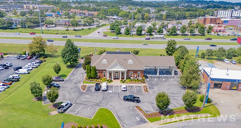 More Photos Of 724 President Pl, Smyrna Bank For Sale