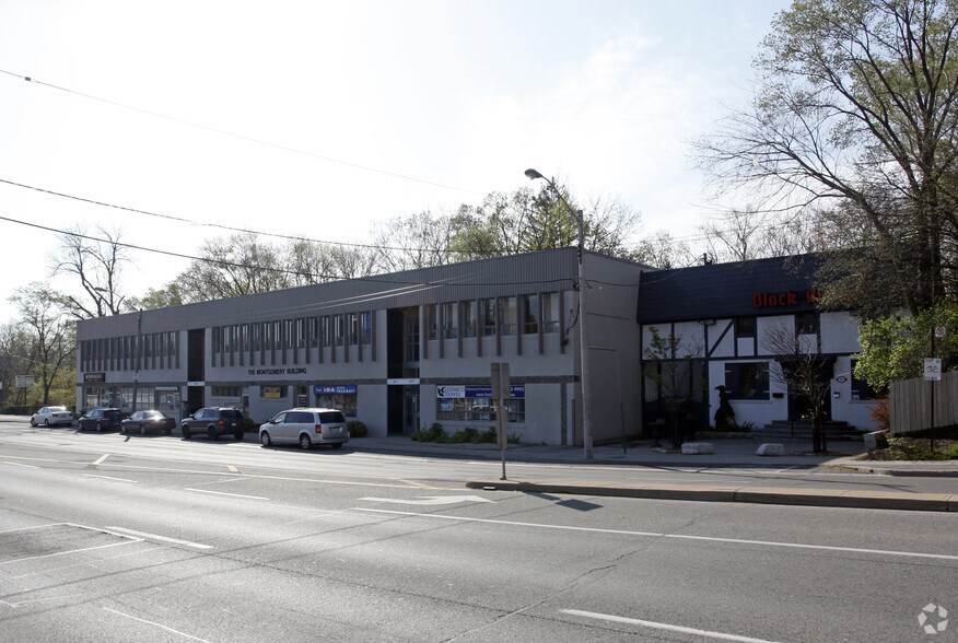 More Photos Of 3267-3277 Bloor St W, Toronto Storefront Retail Office For Lease