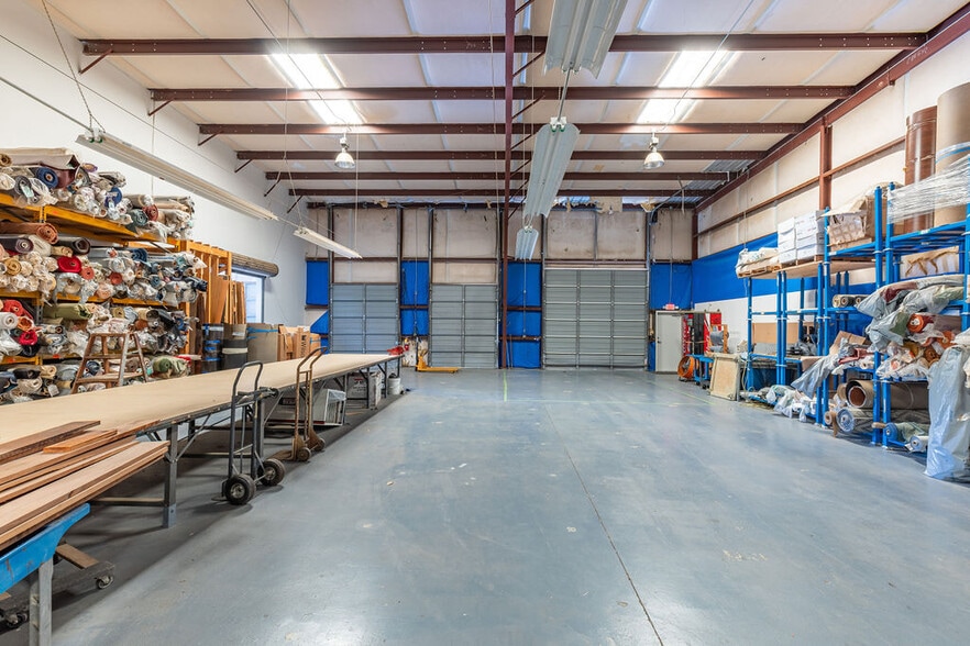 More Photos Of 9350 Industrial Ter, Alpharetta Warehouse For Sale
