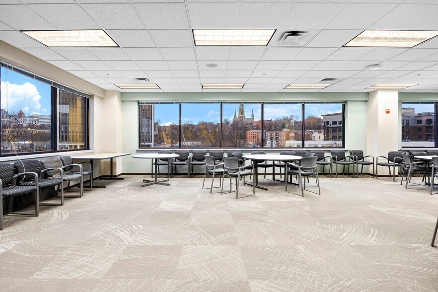 More Photos Of 725 Broadway, Albany Office For Lease