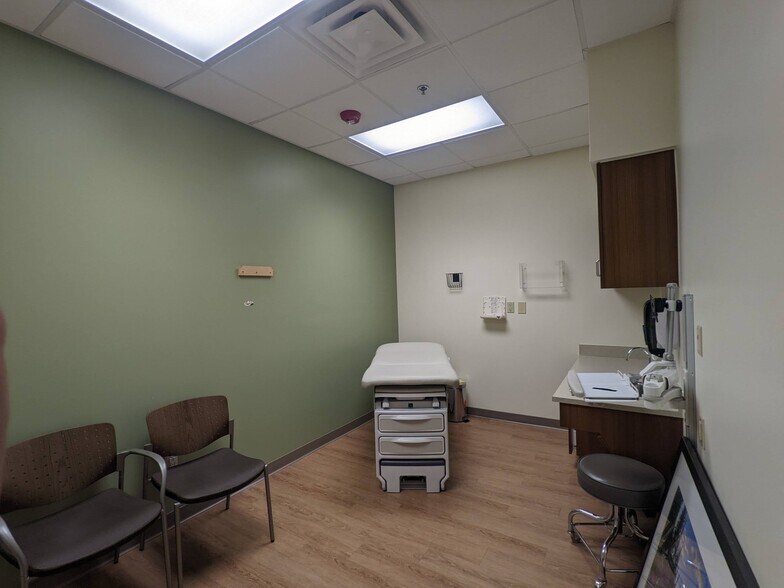 More Photos Of 265 Tanglewood Ln, Silverthorne Medical For Lease