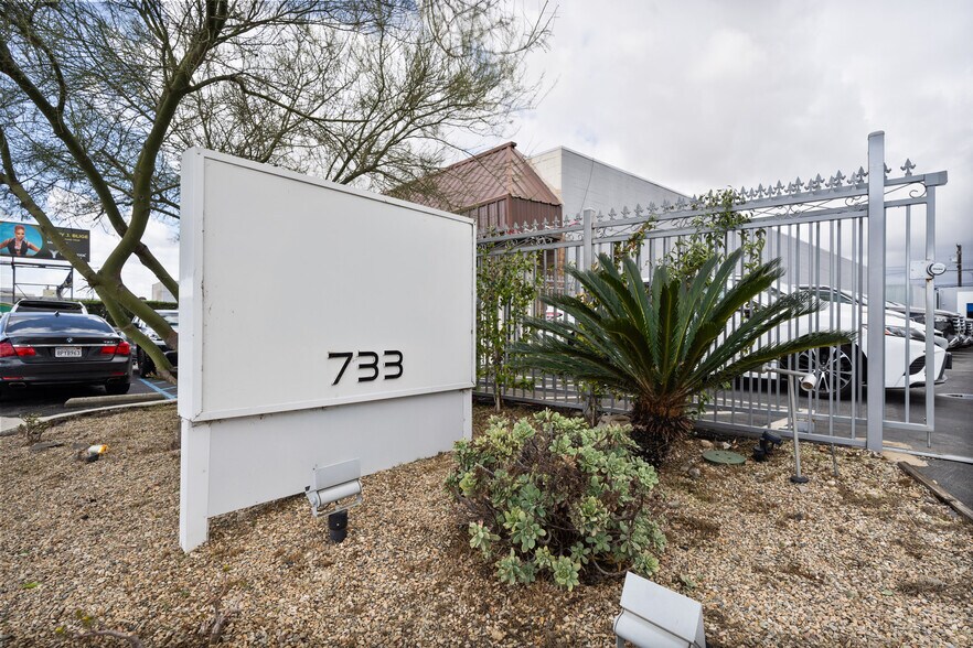More Photos Of 731-733 E San Bernardino Rd, Covina Warehouse For Sale