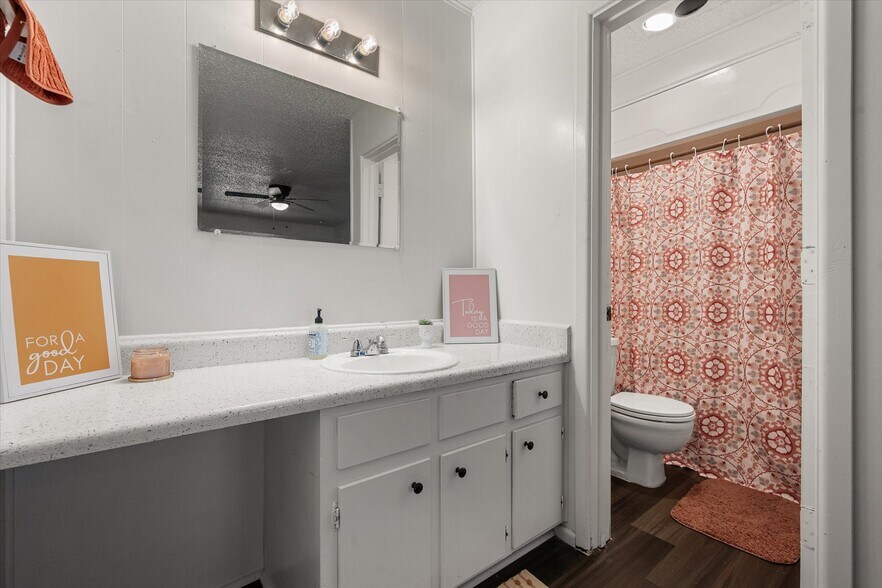 More Photos Of 306 Toledo Ave, Lubbock Apartments For Sale