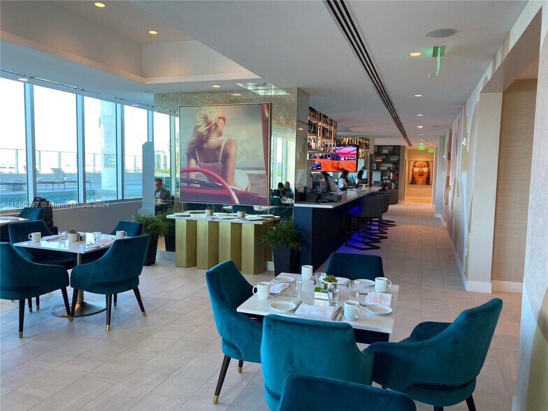 More Photos Of 2820 NE 214th St, Aventura Office Residential For Sale