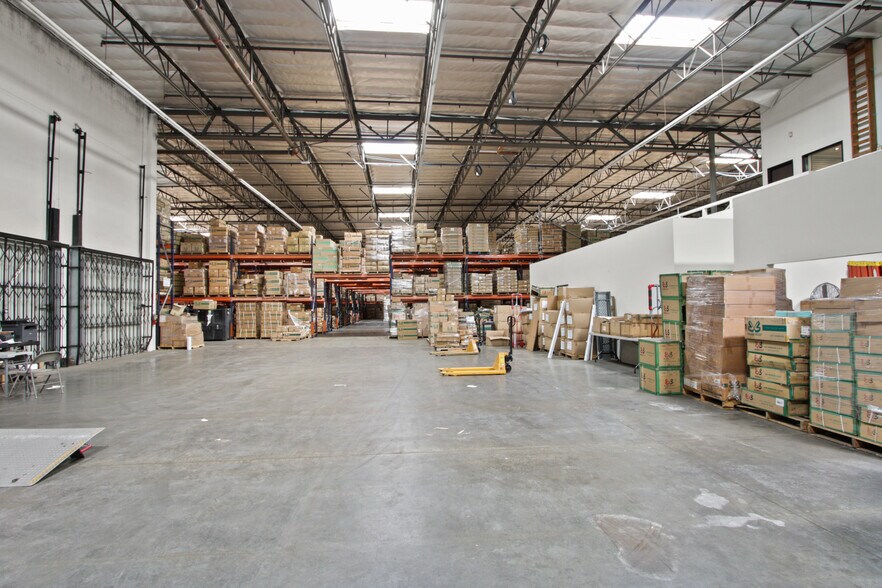 More Photos Of 16511 Carmenita Rd, Cerritos Warehouse For Sale