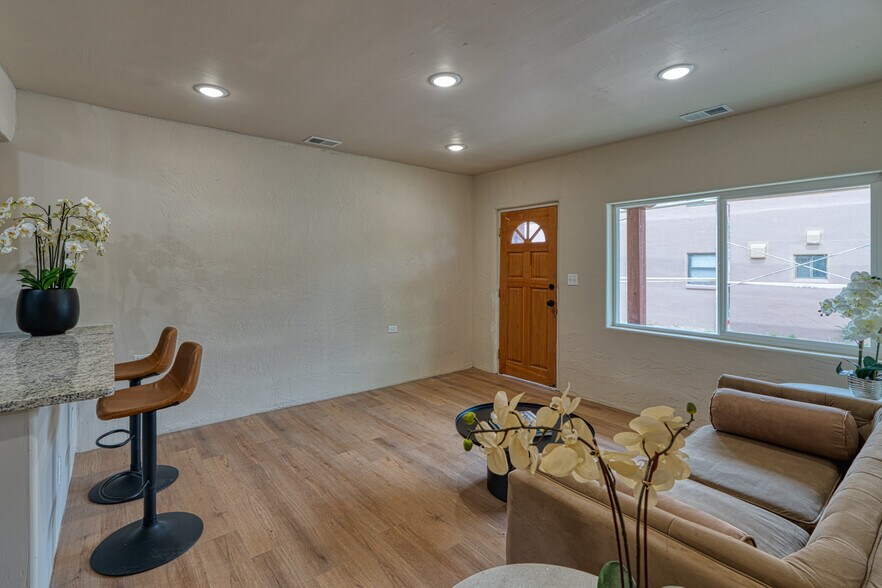 More Photos Of 720-724 School St, Espanola Apartments For Sale