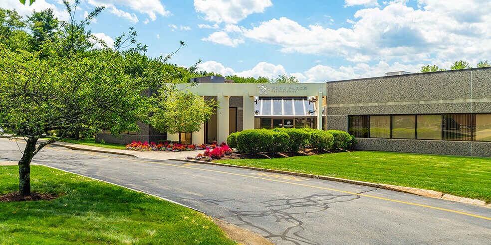 More Photos Of 500 Donald J Lynch Blvd, Marlborough Light Manufacturing For Lease