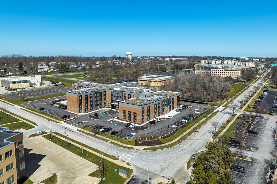 More Photos Of 3800 Park East Dr, Beachwood Apartments For Lease