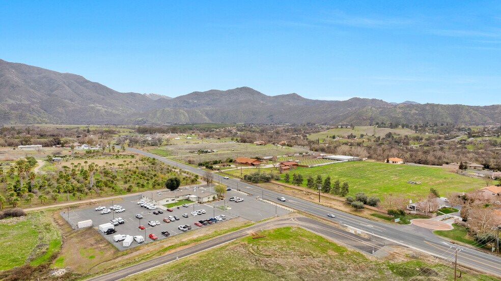 More Photos Of 32588 CA-190, Springville Office For Sale