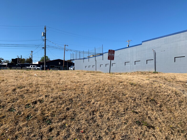 More Photos Of 2621 N Proctor St, Tacoma Storefront For Sale