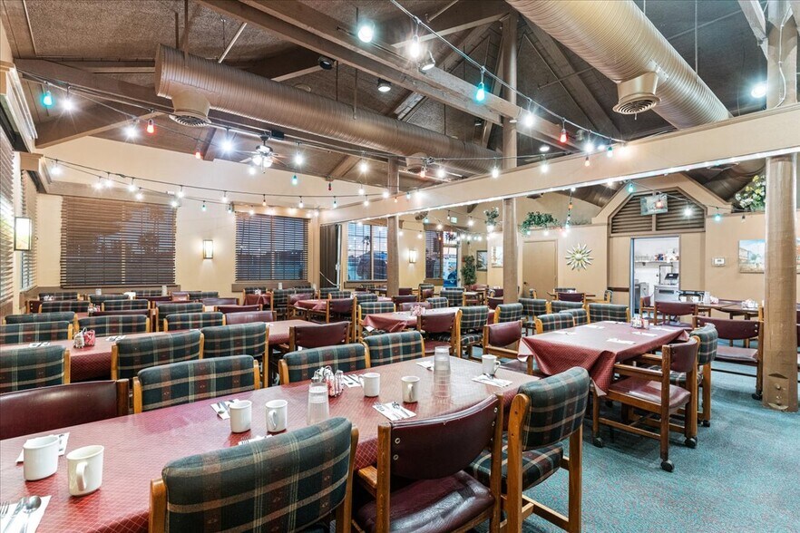 More Photos Of 12555 W Bell Rd, Surprise Restaurant For Sale
