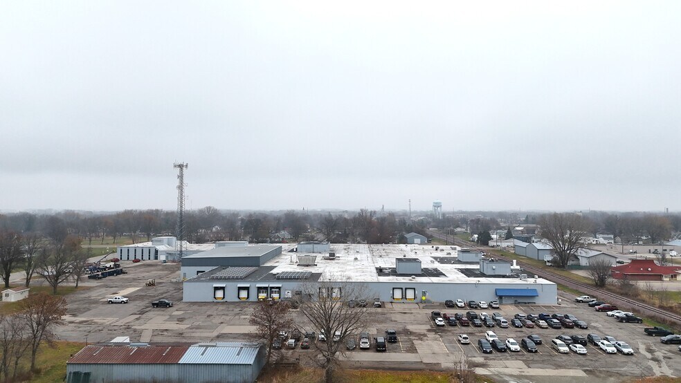 More Photos Of 299 Johnson Ave, Waseca Industrial For Lease
