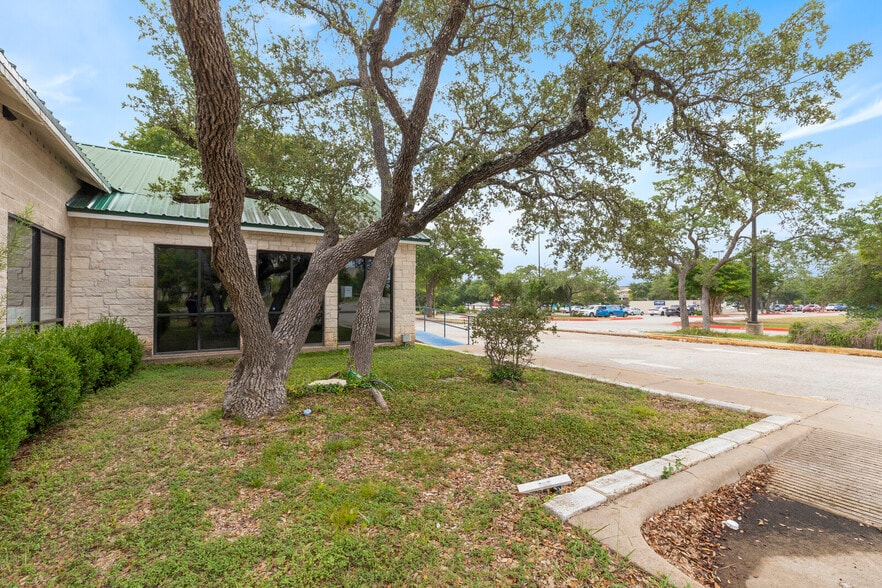 More Photos Of 11201 Pecan Park Blvd, Cedar Park Carwash For Lease