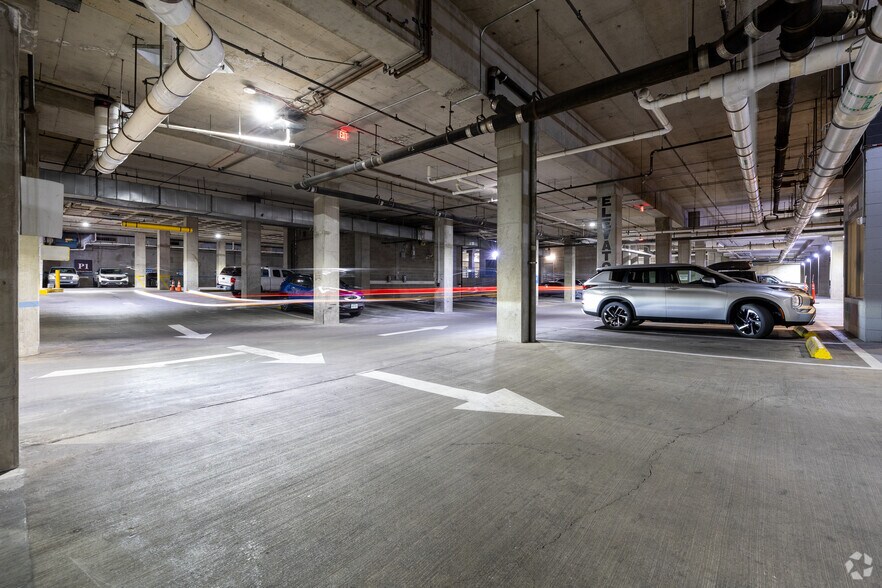 More Photos Of 1 S Church Ave, Tucson Office For Lease