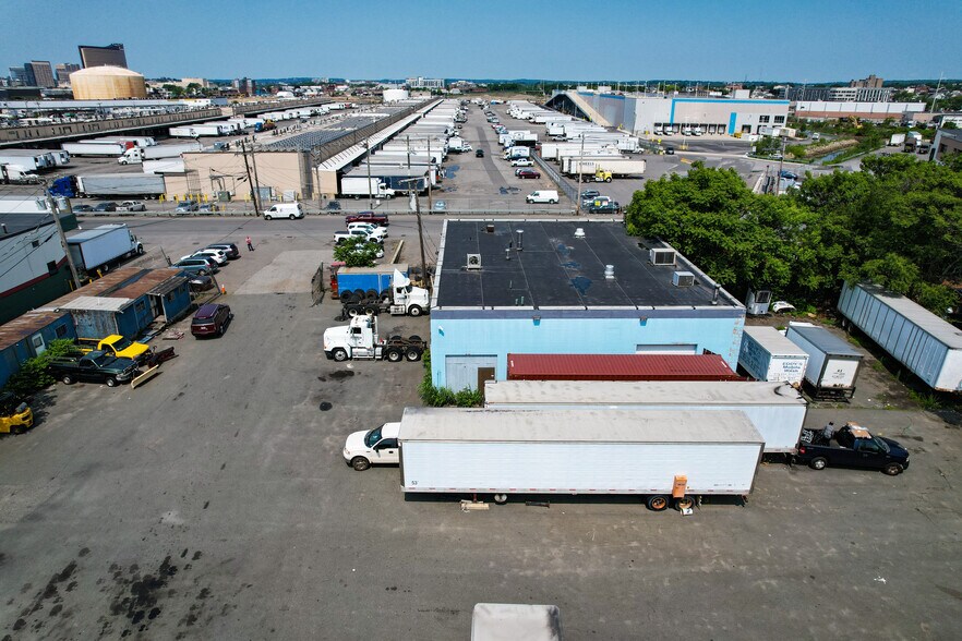 More Photos Of 85 Market St, Chelsea Warehouse For Sale