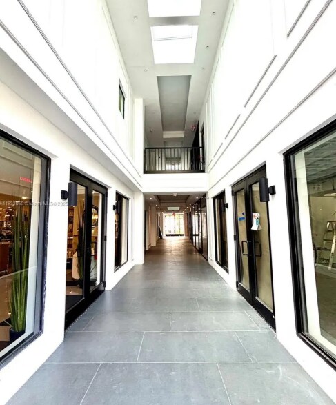 More Photos Of 2700 SW 3rd Ave, Miami Medical For Lease