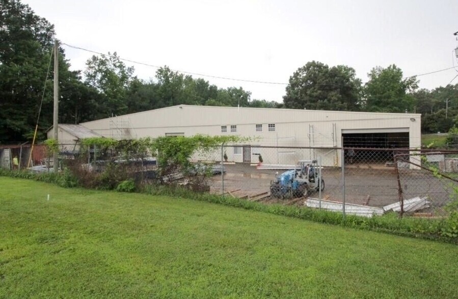 Primary Photo Of 59 Rogers Ave, Jasper Warehouse For Sale