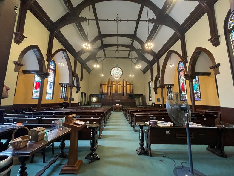 More Photos Of 1688 Fulton Rd, Cleveland Religious Facility For Sale