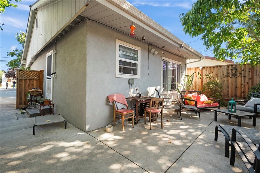 More Photos Of 2115 University Ave, Mountain View Multifamily For Sale