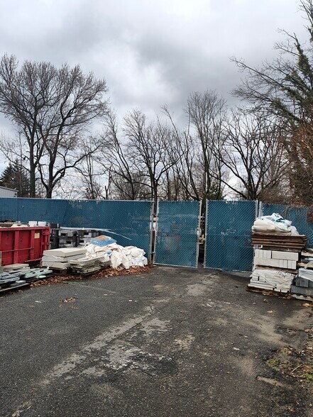 More Photos Of 615 Macdade Blvd, Collingdale Industrial For Sale
