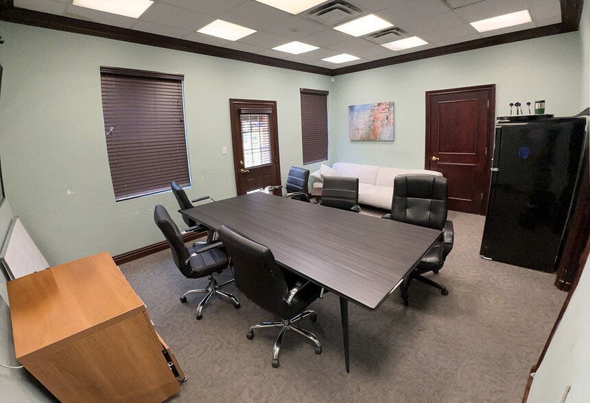 More Photos Of 3021 Avenue J, Brooklyn Office For Lease