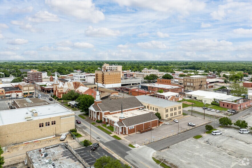 More Photos Of 2703 Wesley St, Greenville Religious Facility For Sale