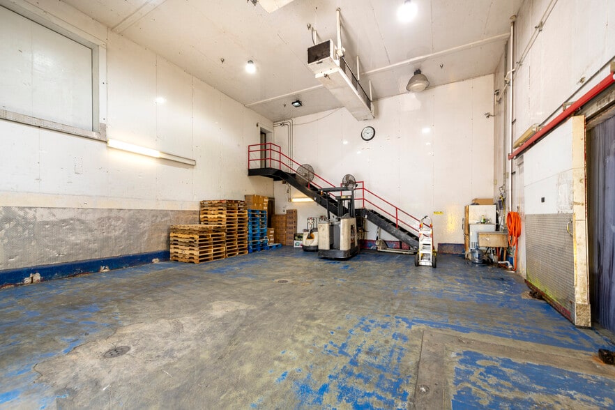 More Photos Of 6575 Nova Dr, Fort Lauderdale Warehouse For Sale