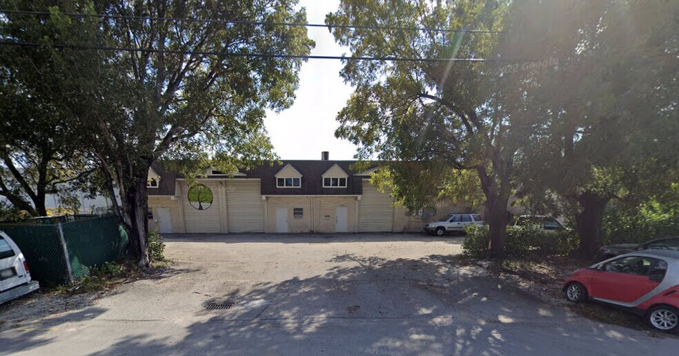 More Photos Of 7880-7884 NW 55th St, Miami Warehouse For Sale