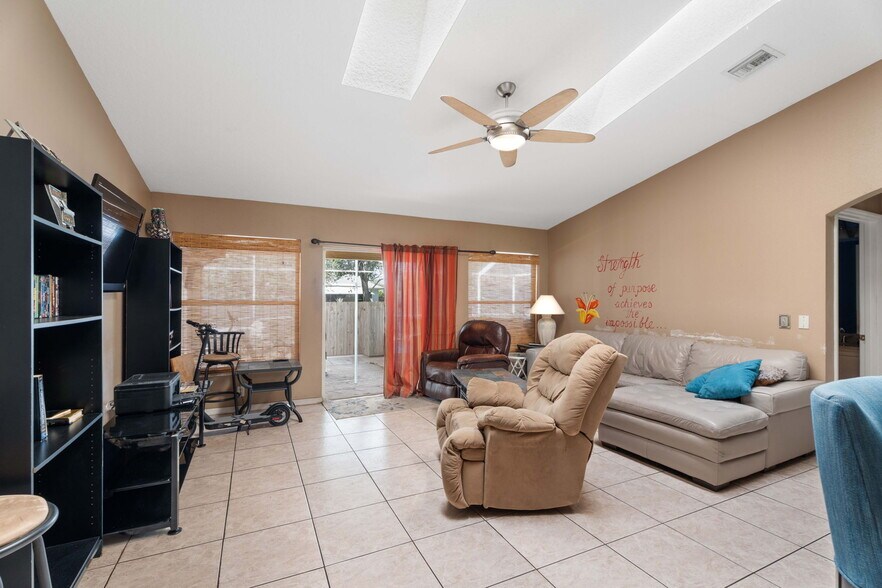 More Photos Of 1874 SW Gemini Ln, Port Saint Lucie Multifamily For Sale