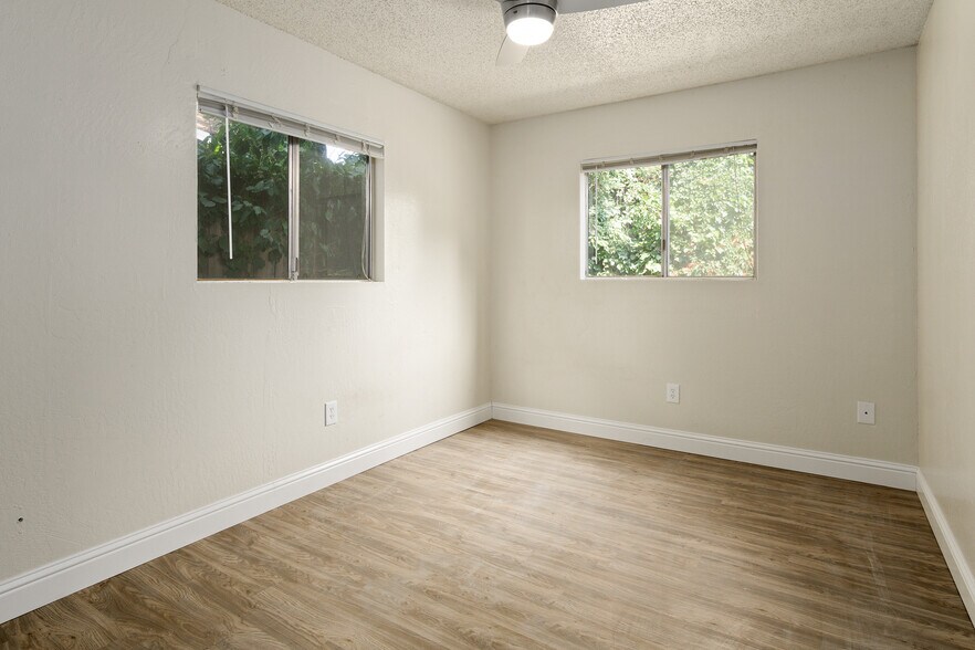 More Photos Of 447 W 7th St, Chico Apartments For Sale