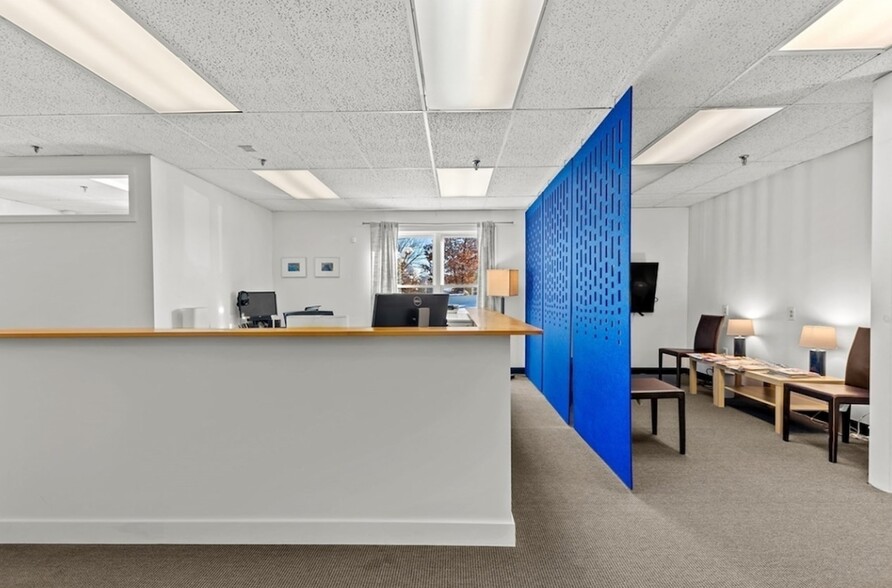 More Photos Of 111 Boston Post Rd, Sudbury Office For Sale