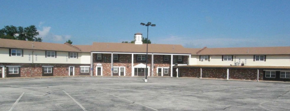 More Photos Of 3145-3159 Fee Fee Rd, Bridgeton Office For Lease