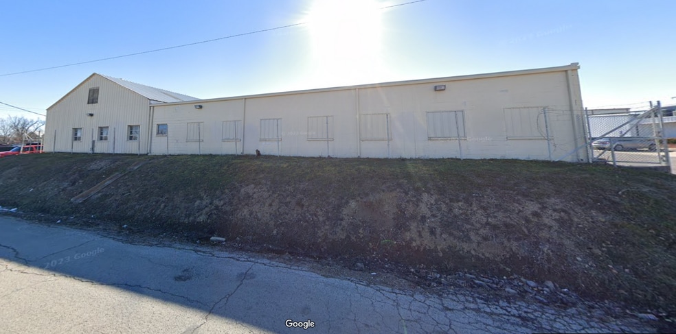 More Photos Of 1023 N Victor Ave, Tulsa Manufacturing For Lease