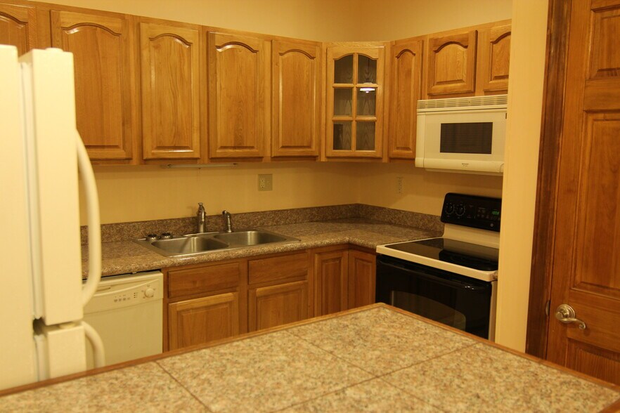 More Photos Of 1389 University Ave, Morgantown Apartments For Sale