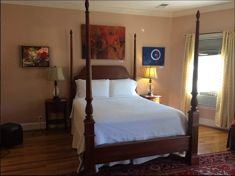 More Photos Of 1425 Richland St, Columbia Hotel For Sale