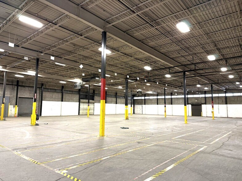 More Photos Of 2735 Brundage Rd, Baldwinsville Warehouse For Lease