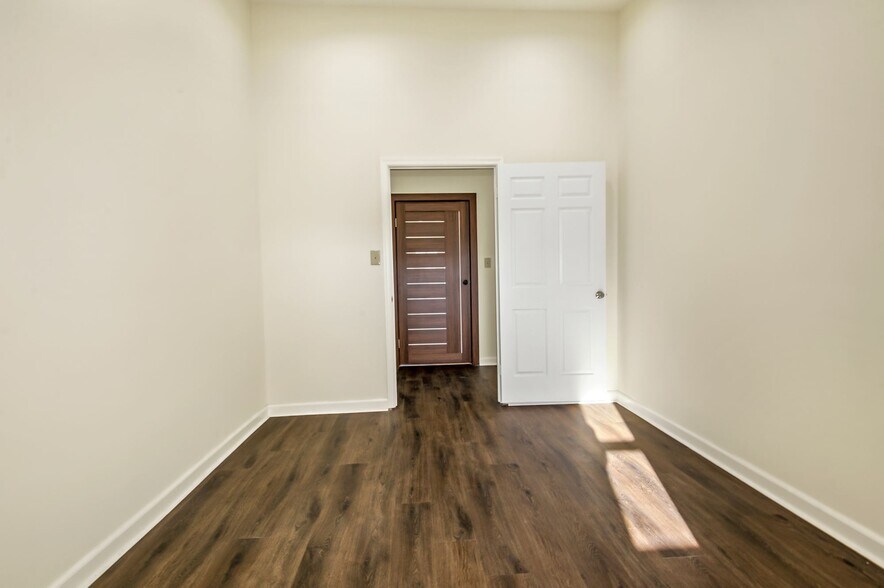 More Photos Of 1142-1148 Walker Rd, Great Falls Medical For Sale