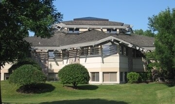 More Photos Of 970 McHenry Ave, Crystal Lake Medical For Sale