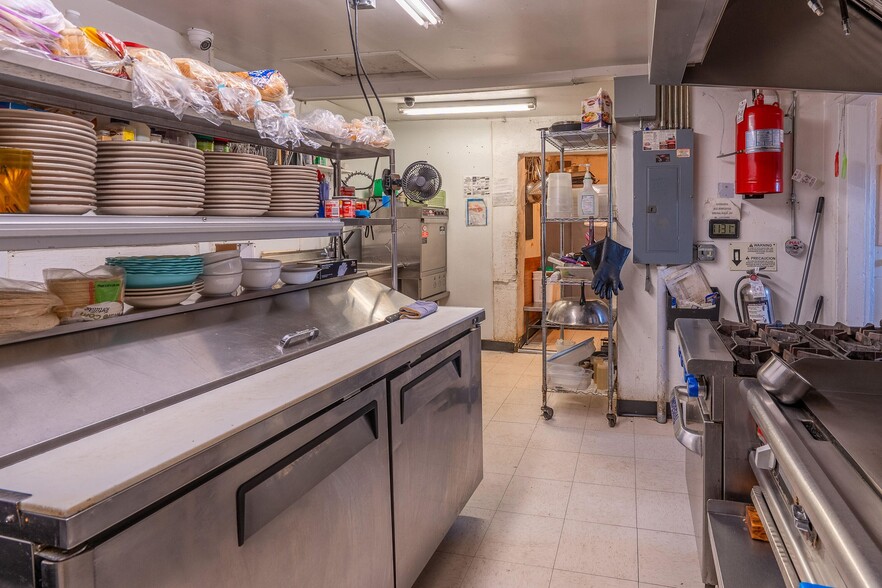 More Photos Of 1118 Robinson Ave, Trinidad Restaurant For Sale
