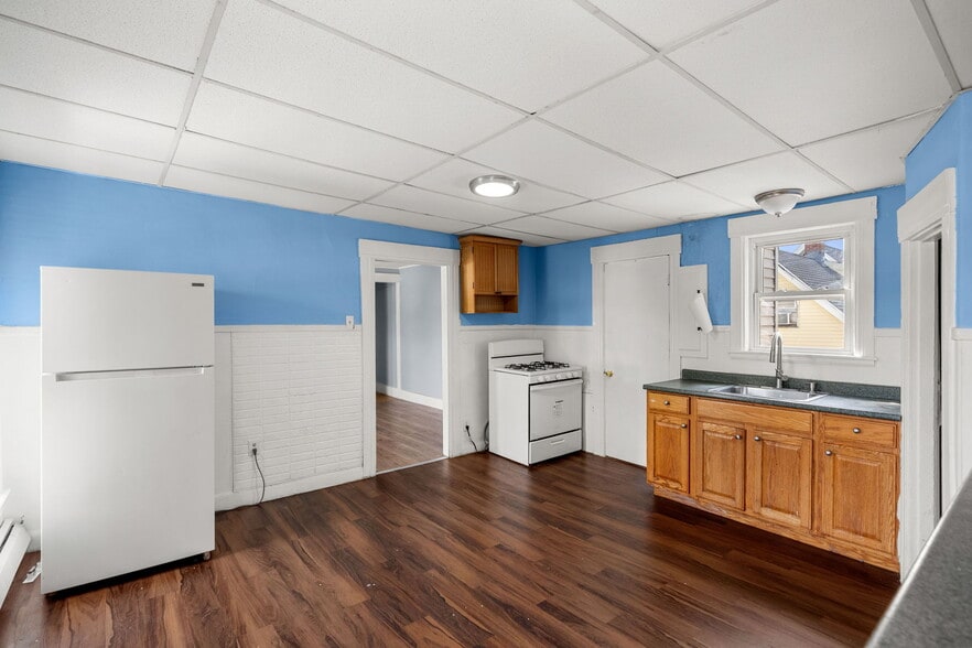 More Photos Of 492-494 Wilson St, Manchester Apartments For Sale