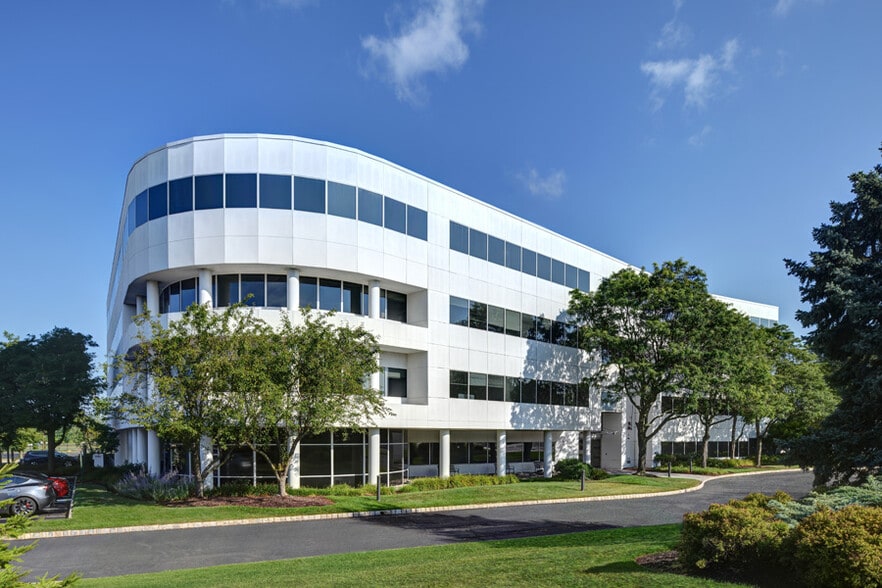 More Photos Of 155 Passaic Ave, Fairfield Office For Lease